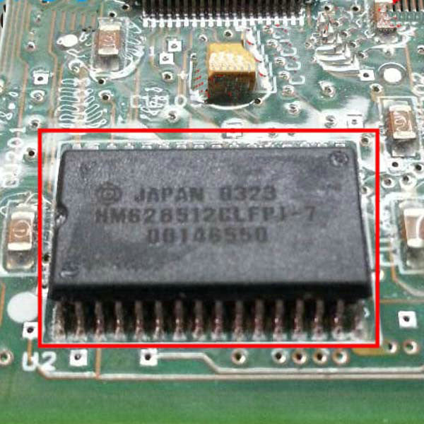 HM628512CLFP1-7 Auto Computer Board Control Displaceable IC